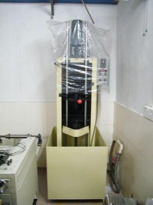 Chłodzenie rozpryskowe Indukcyjne hartowanie Maszyna obróbka cieplna Przekładnia / pręt